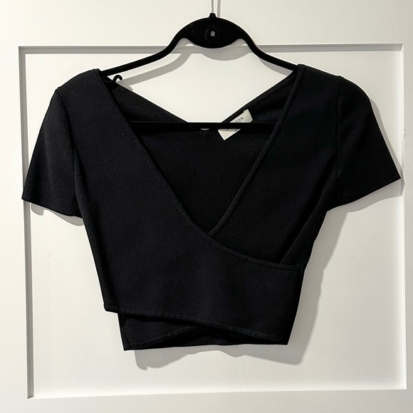 Babaton sculpt knit cropped top - Picture 1 of 4